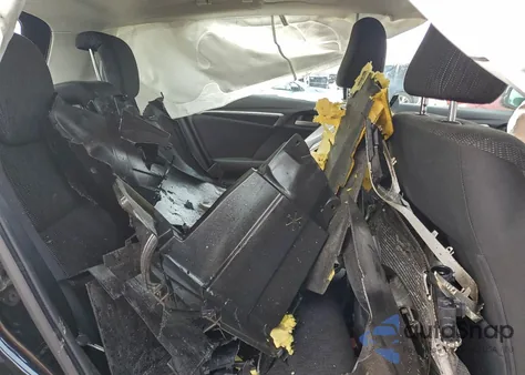 2015 Honda Fit Lx from USA, damaged, VIN 3HGGK5H54FM712069